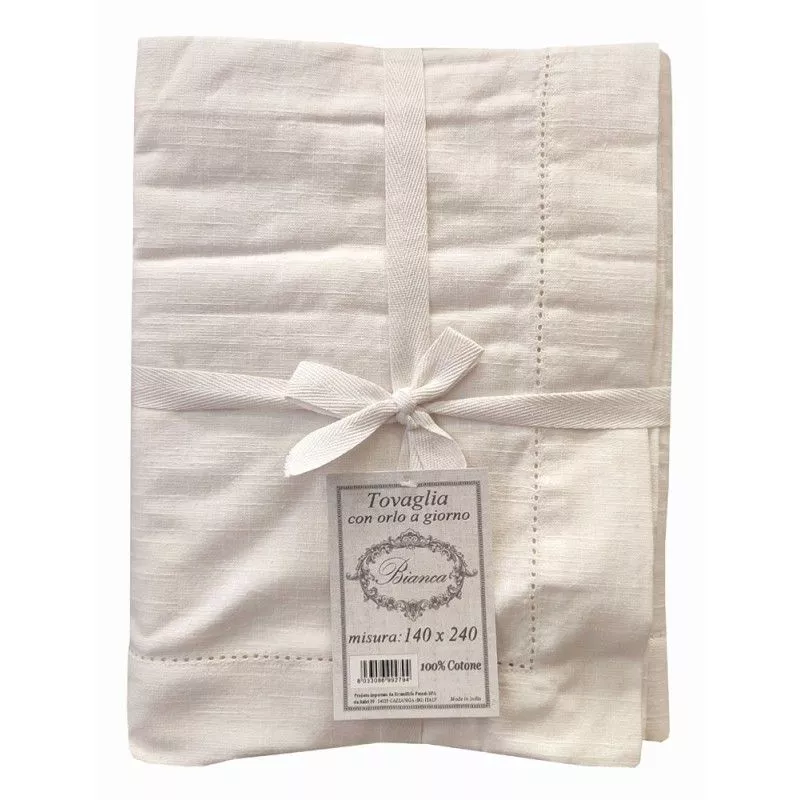 Tovaglia con orlo a giorno