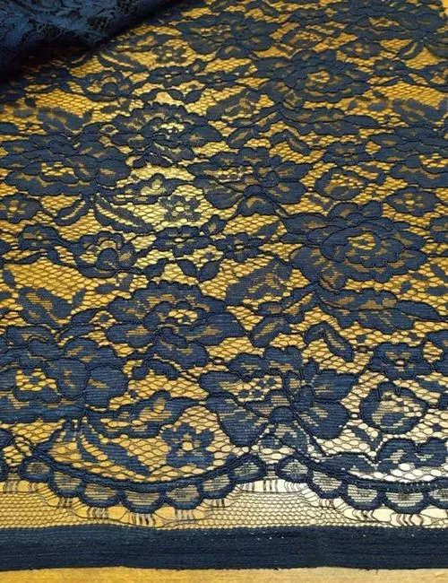 pizzo rebrod&egrave; nero